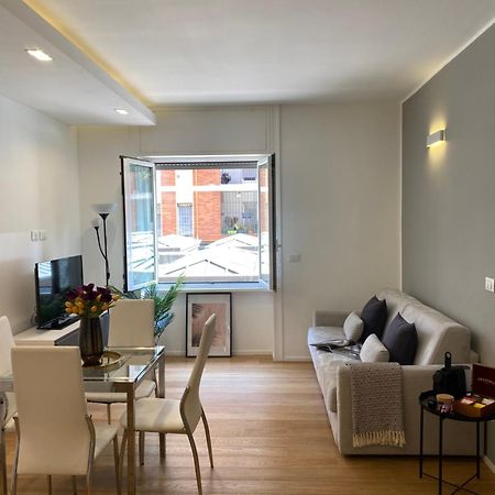Gramsci 2 - Cozy Apartment Near Sempione Park! ميلان المظهر الخارجي الصورة